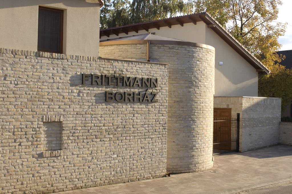 Bed and Breakfast Frittmann Borhaz Soltvadkert Exteriér fotografie